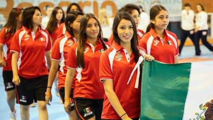 mexico team welcomed in in 2015 rosario inline hockey